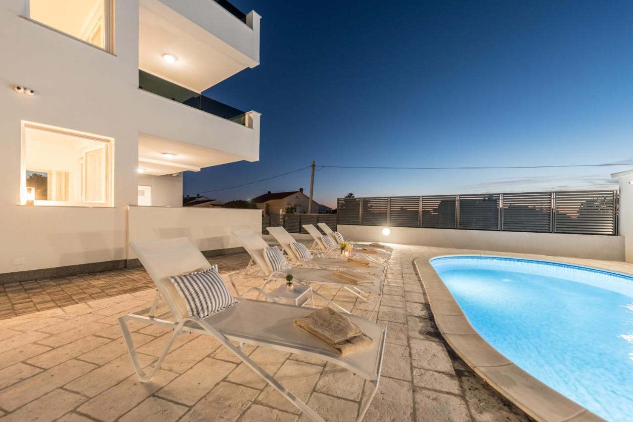 Villa Lena Luxury Apartments Novalja Dış mekan fotoğraf