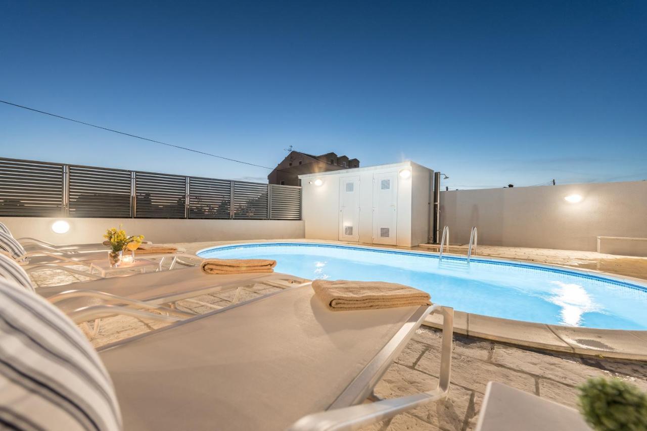 Villa Lena Luxury Apartments Novalja Dış mekan fotoğraf