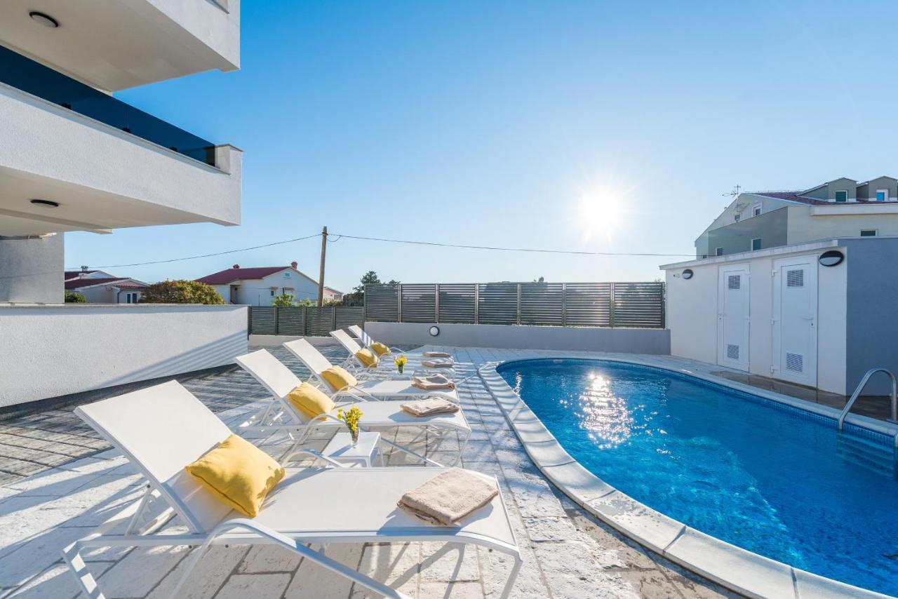 Villa Lena Luxury Apartments Novalja Dış mekan fotoğraf