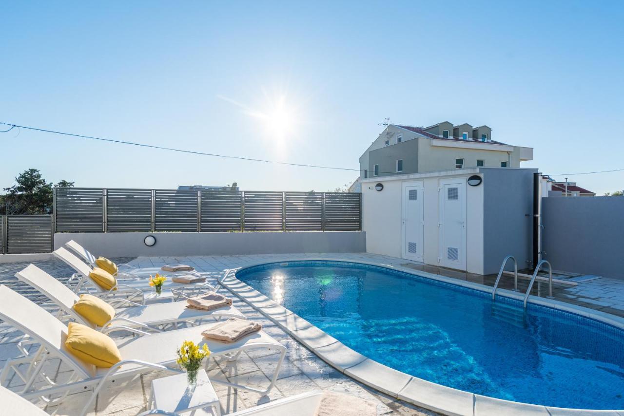 Villa Lena Luxury Apartments Novalja Dış mekan fotoğraf