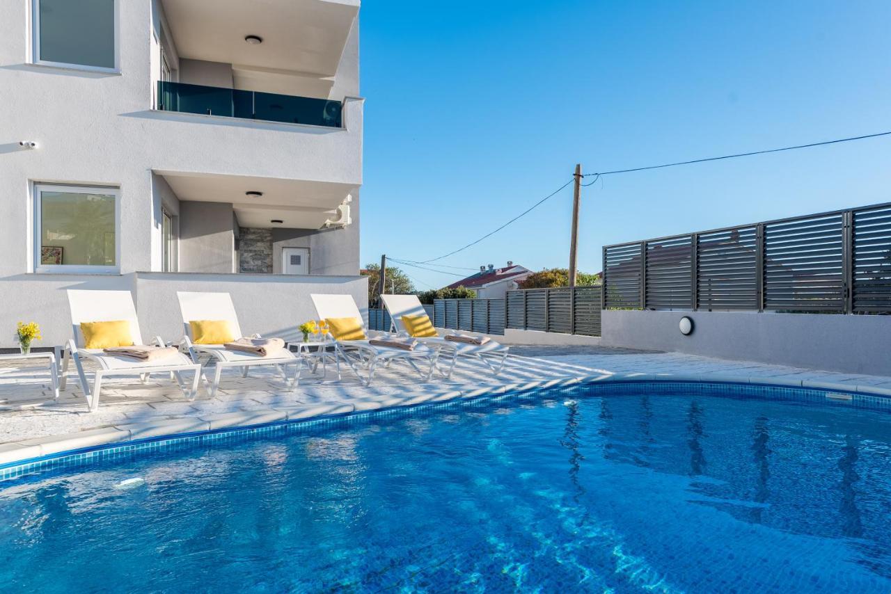 Villa Lena Luxury Apartments Novalja Dış mekan fotoğraf