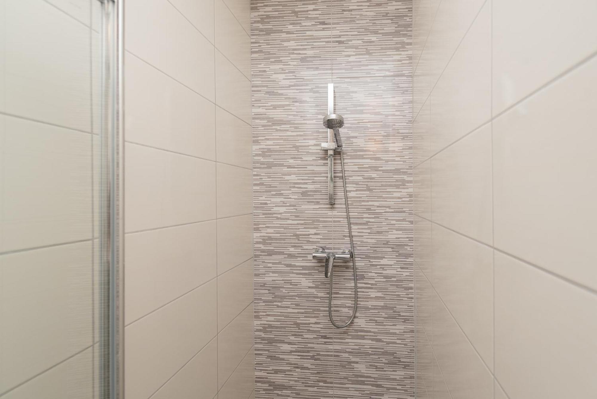 Villa Lena Luxury Apartments Novalja Oda fotoğraf