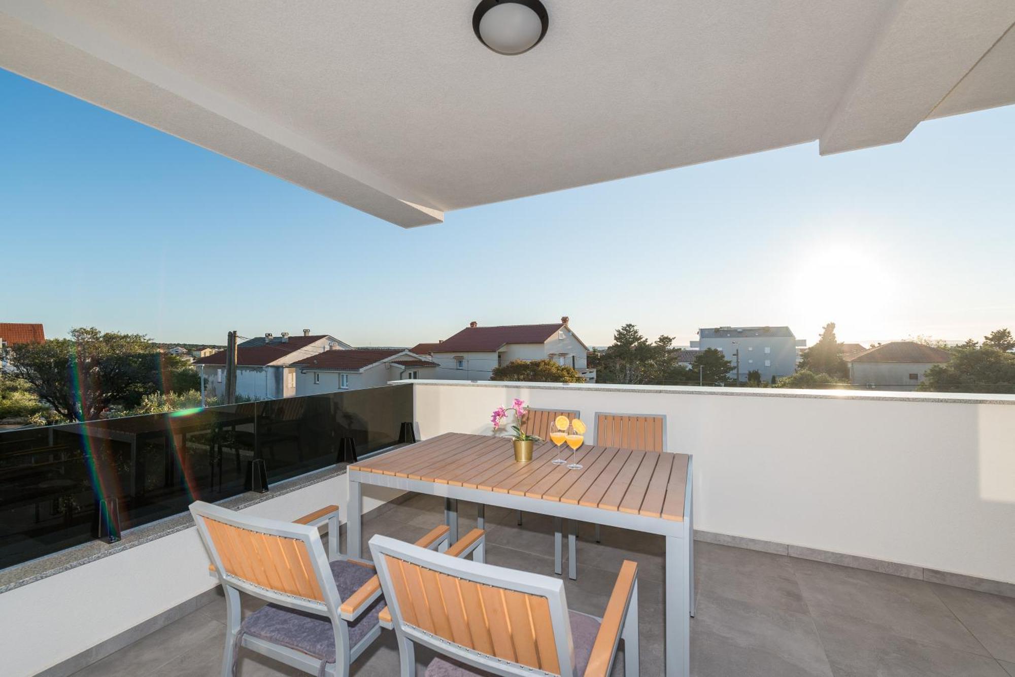 Villa Lena Luxury Apartments Novalja Oda fotoğraf