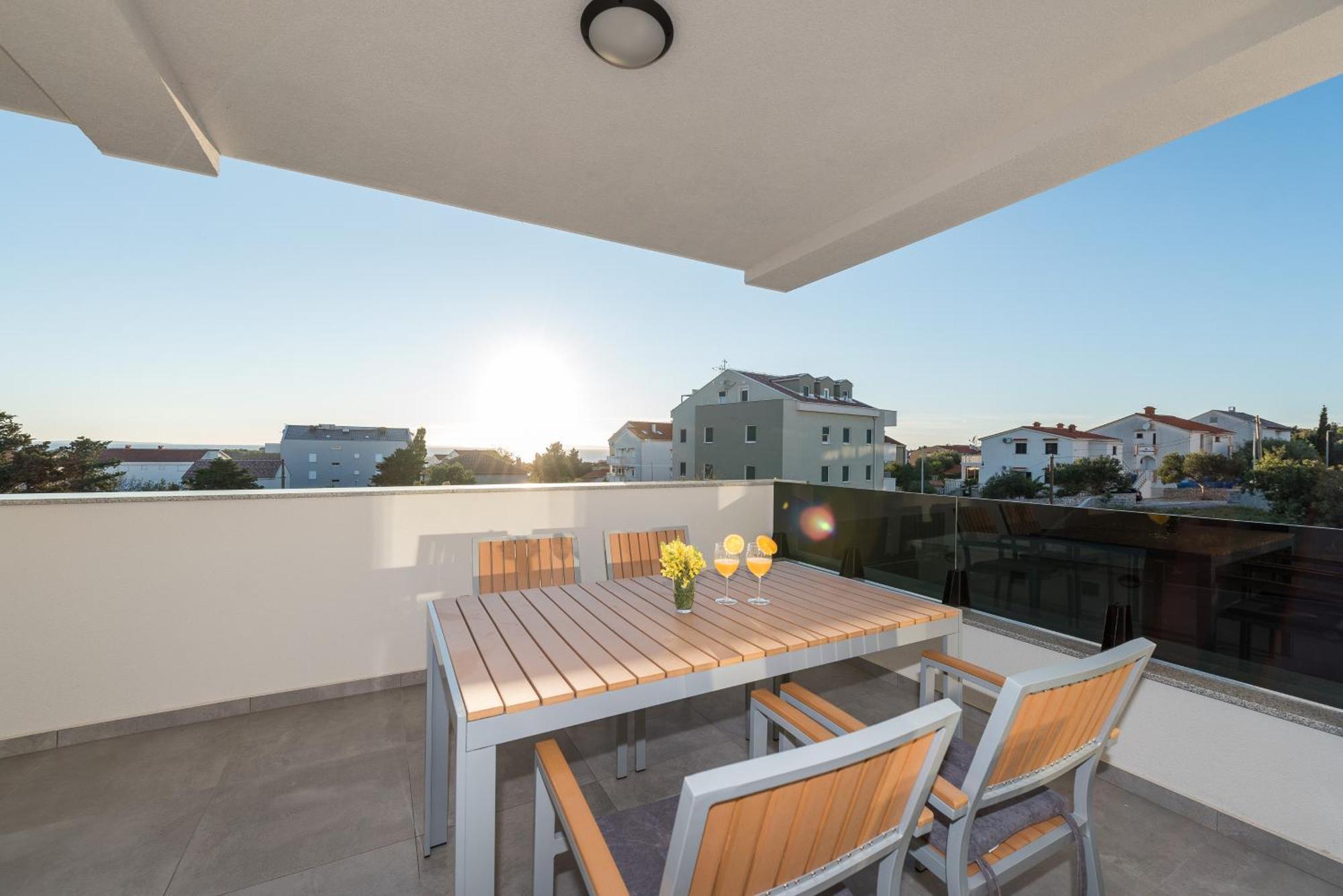Villa Lena Luxury Apartments Novalja Oda fotoğraf